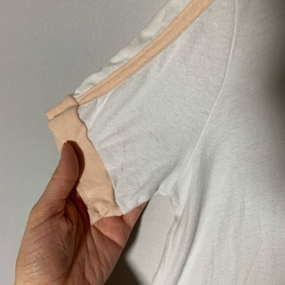 Wildfox Kiss Me Wright Tee Retro Crewneck Size XS Short Sleeve 100% Cotton New - Picture 7 of 8